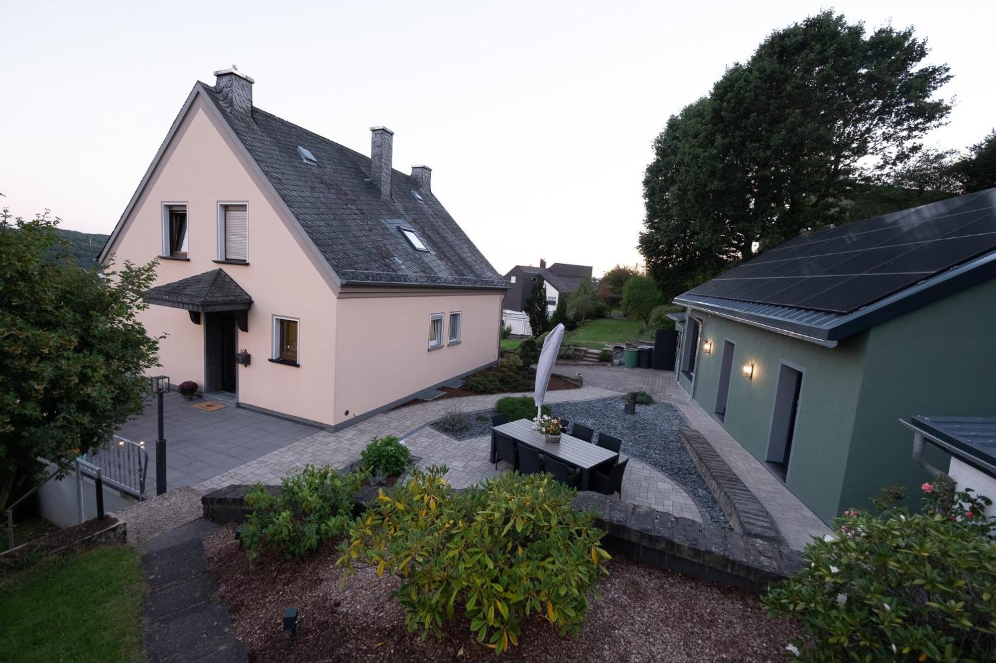 Eifellodge - Am Roten Sandberg Pruem Exterior photo